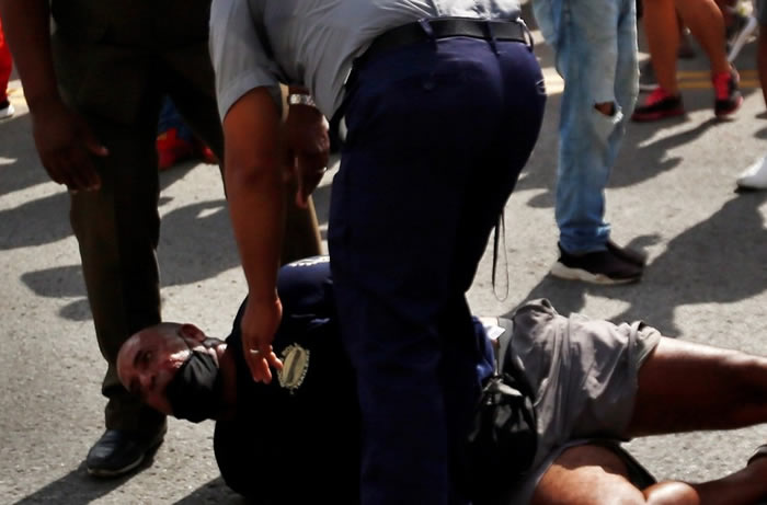 La izquierda ante la represión de la protesta social en Cuba